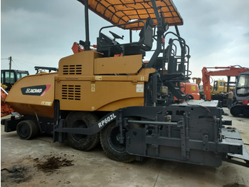 Asphalt paver XCMG RP602L: picture 2 Asphalt paver XCMG RP602L: picture 2