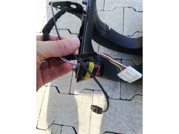 Rear view mirror LUSTERKO IVECO DAILY ELEKTRYCZNE ORYGINAŁ: picture 4 Rear view mirror LUSTERKO IVECO DAILY ELEKTRYCZNE ORYGINAŁ: picture 4