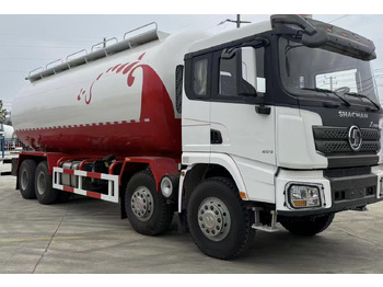 Tanker truck SHACMAN