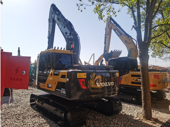 Crawler excavator VOLVO EC140DL: picture 4