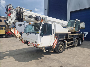 Mobile crane TEREX