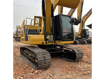 Crawler excavator 2023 Caterpillar 320GC: picture 2