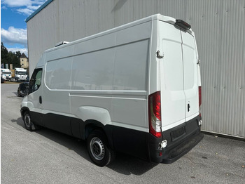 Iveco Daily 35S16 Navi Automat Carrier  leasing Iveco Daily 35S16 Navi Automat Carrier: picture 4