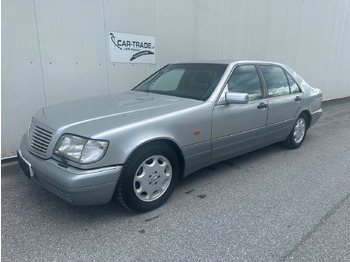 Sedan MERCEDES-BENZ
