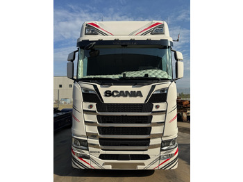 Tractor truck SCANIA S 500