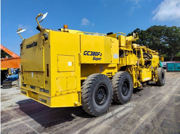 Cold planer KOMATSU GC380F-2: picture 3 Cold planer KOMATSU GC380F-2: picture 3