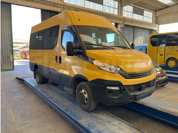 School bus IVECO Daily