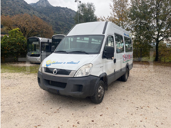 School bus Iveco Daily: picture 4 School bus Iveco Daily: picture 4