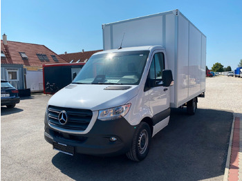 Closed box van MERCEDES-BENZ Sprinter 317
