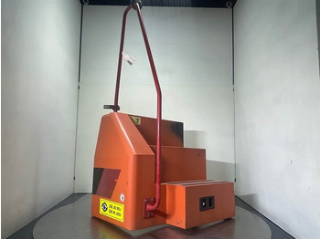 Terex TW150-6098793 / 6098792-Hood/Haube/Kap leasing Terex TW150-6098793 / 6098792-Hood/Haube/Kap: picture 5 Terex TW150-6098793 / 6098792-Hood/Haube/Kap leasing Terex TW150-6098793 / 6098792-Hood/Haube/Kap: picture 5