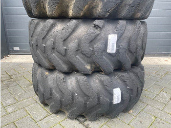 Wheels and tires for Construction machinery Volvo L30D-Firestone 12.5-20-Tire/Reifen/Band: picture 4 Wheels and tires for Construction machinery Volvo L30D-Firestone 12.5-20-Tire/Reifen/Band: picture 4