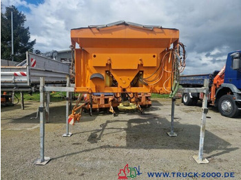 Sand/ Salt spreader for Utility/ Special vehicle 2m3 Winter Feuchtsalzstreuer Außenradantrieb: picture 3