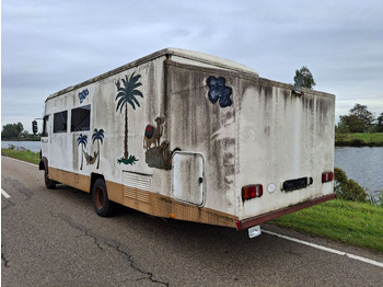 Truck Mercedes-Benz LP 813: picture 3