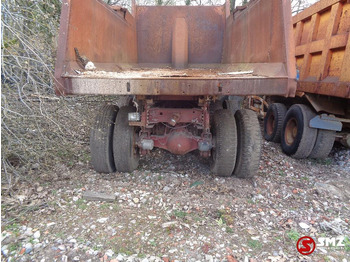 Container transporter/ Swap body truck Iveco 330.30: picture 4