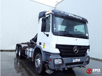 Container transporter/ Swap body truck MERCEDES-BENZ Actros