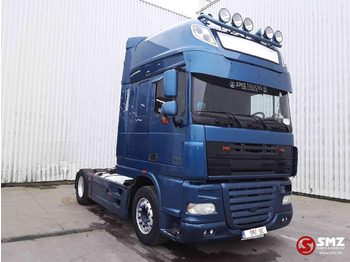 Tractor truck DAF XF 105 460
