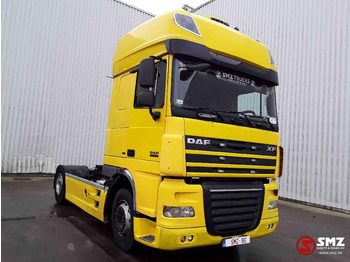 Tractor truck DAF XF 105 460