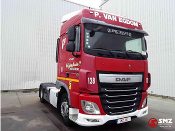 Tractor truck DAF XF 460