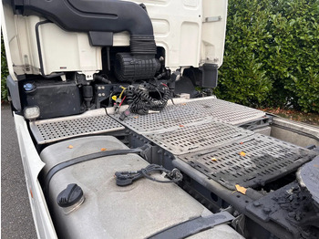 Tractor truck DAF CF 400 FT Euro6: picture 4