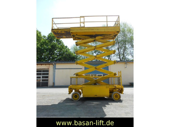 Scissor lift