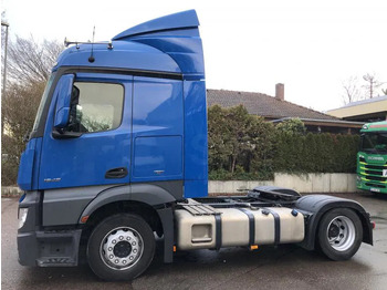 Tractor truck MERCEDES-BENZ Actros 1845