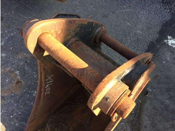 Excavator bucket CATERPILLAR 415mm - Type Tractopelle: picture 4 Excavator bucket CATERPILLAR 415mm - Type Tractopelle: picture 4