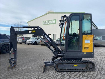 Mini excavator VOLVO EC20E