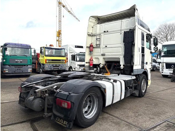 Tractor truck DAF XF 105.460 ATE SPACECAB (EURO 5 / ZF16 MANUAL GEARBOX / 995+500 LITER DIESELTANK / FRIDGE UNDER BED / ETC.): picture 3 Tractor truck DAF XF 105.460 ATE SPACECAB (EURO 5 / ZF16 MANUAL GEARBOX / 995+500 LITER DIESELTANK / FRIDGE UNDER BED / ETC.): picture 3