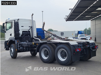 New Cab chassis truck MAN TGS 40.400 6X4 NEW 6x4 chassis PTO Preparation Steelsuspension Big-Axle Automatic Euro 2: picture 2