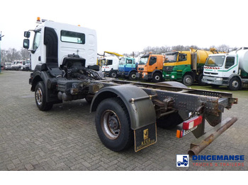 Cab chassis truck Renault Kerax 380 DXI 4x4 Euro 5 chassis + PTO: picture 3