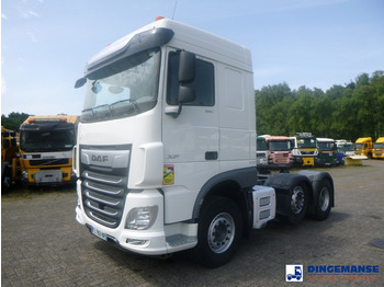 Tractor truck DAF XF 530