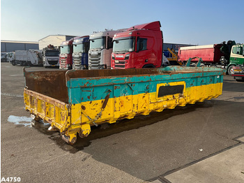 Roll-off container Container 11m³: picture 3