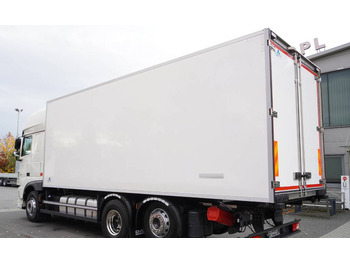 Refrigerator truck DAF XF 450 6×2 E6 / Refrigerator Lacapitaine / ATP/FRC to 2027 / 18 pallets: picture 5 Refrigerator truck DAF XF 450 6×2 E6 / Refrigerator Lacapitaine / ATP/FRC to 2027 / 18 pallets: picture 5