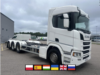 Cab chassis truck SCANIA R 560