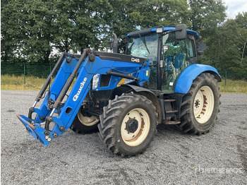 Farm tractor NEW HOLLAND T6020