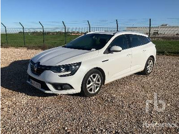 Car RENAULT