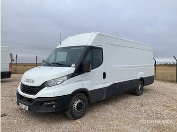 Commercial truck IVECO Daily 35s16