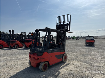 Electric forklift 2014 Linde E30L-01 3000 kg Electric Forklift: picture 4