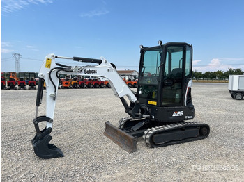 Mini excavator BOBCAT E26