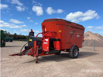 Forage mixer wagon KUHN