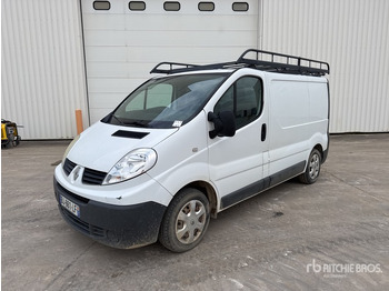 Commercial truck RENAULT Trafic