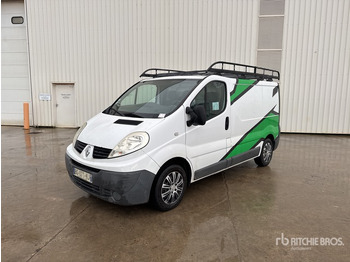 Commercial truck RENAULT Trafic
