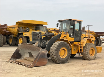 Wheel loader VOLVO