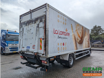 Volvo FL290 4x2 Dagcab Euro5 18T - Handgeschakeld - Koel-VriesBak 8.40M - Frigo Block - Laadklep 1500KG leasing Volvo FL290 4x2 Dagcab Euro5 18T - Handgeschakeld - Koel-VriesBak 8.40M - Frigo Block - Laadklep 1500KG: picture 5