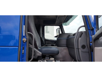 Tanker truck VOLVO FM