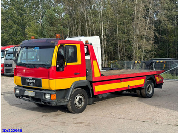 Tow truck MAN 12.224