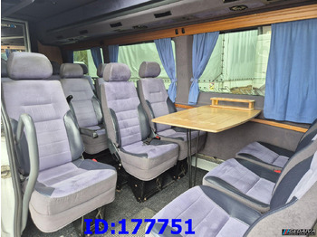 Coach MERCEDES-BENZ Sprinter 518
