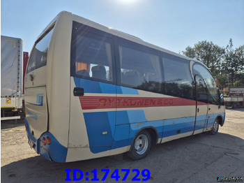 Coach MERCEDES-BENZ Vario 815 26-Seater: picture 5