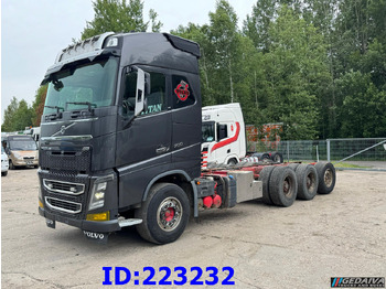 Cab chassis truck VOLVO FH16 700