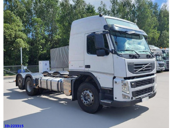 Cab chassis truck VOLVO FM13 500HP 6x2 Euro5: picture 4 Cab chassis truck VOLVO FM13 500HP 6x2 Euro5: picture 4